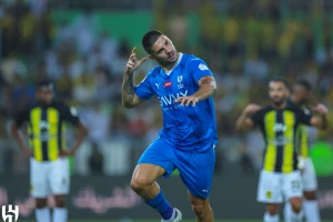 Mitrović dao gol, pa učestvovao u skandalu, Al Hilal slavio u Iranu